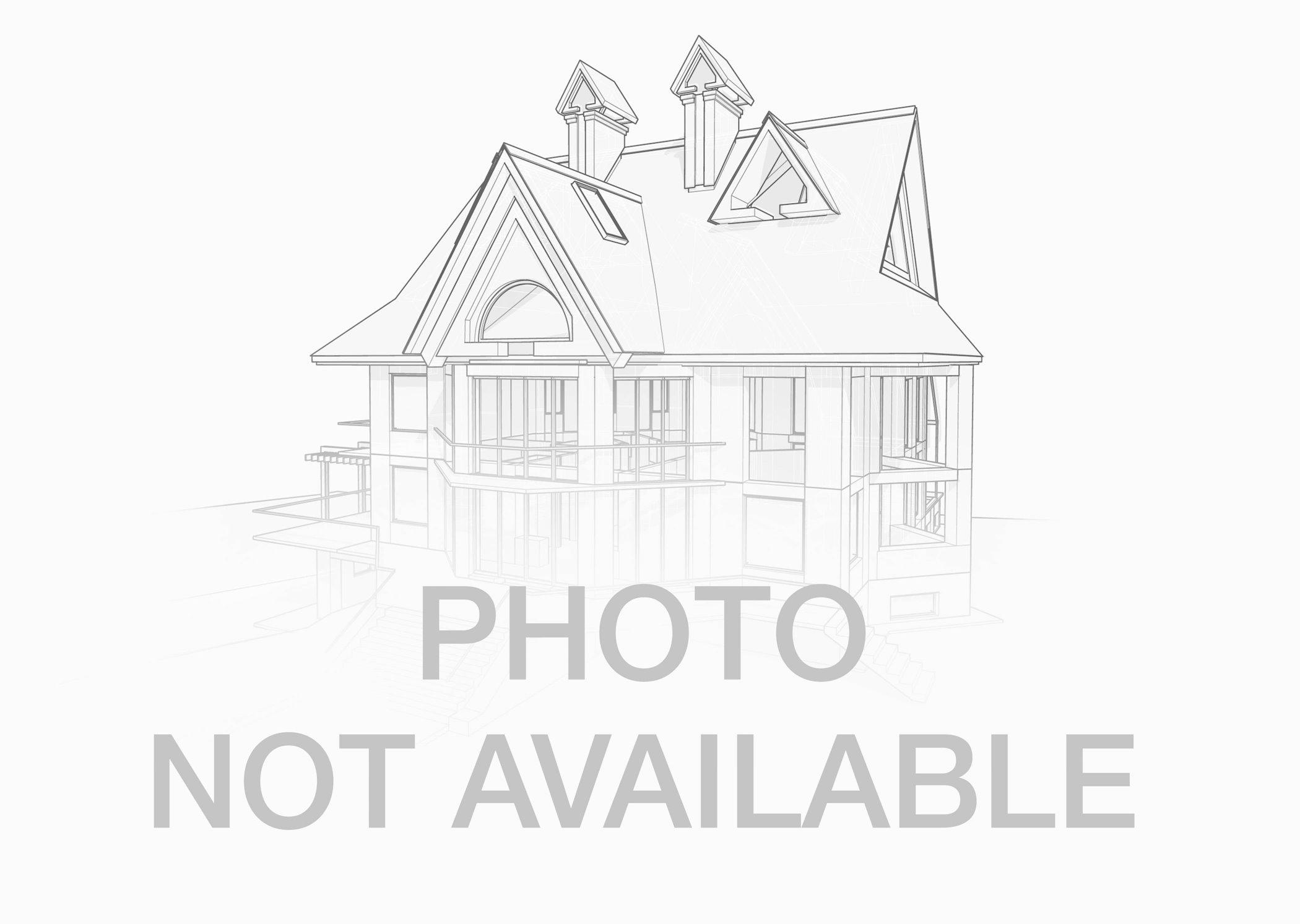 1194 Cedar Lane 